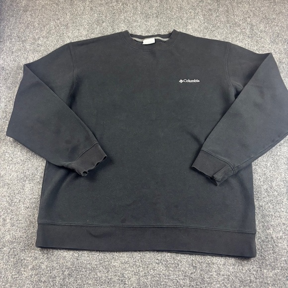 Columbia Tops - COLUMBIA Women’s Black Logo Crewneck Sweatshirt size: Large